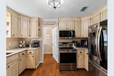 9651 Sunnybrook Drive, Navarre, FL 32566 - Photo 7