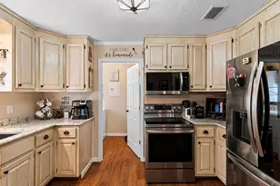 9651 Sunnybrook Dr, Navarre, FL 32566 - Photo 7