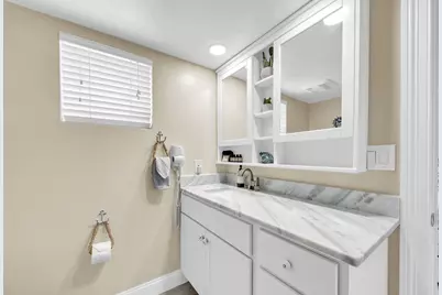 866 Santa Rosa #318, Fort Walton Beach, FL 32548 - Photo 17