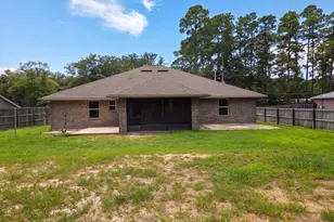 3054 Grady Tolbert Rd, Navarre, FL 32566 - Photo 5