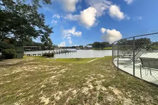 210 Pelham Rd, Fort Walton Beach, FL 32547 - Photo 3