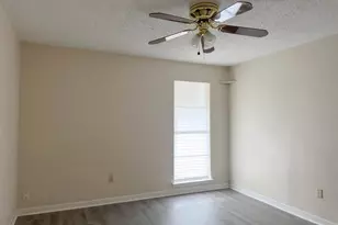 210 Pelham Rd, Fort Walton Beach, FL 32547 - Photo 15