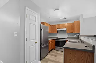 197 Swaying Pine Ct, Crestview, FL 32539 - Photo 5