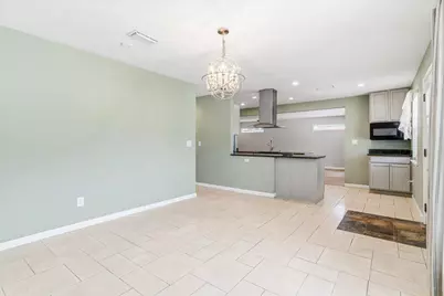 213 Newcastle Drive, Fort Walton Beach, FL 32547 - Photo 7