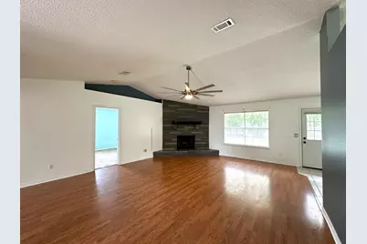 139 Steeplechase Drive, Crestview, FL 32539 - Photo 1