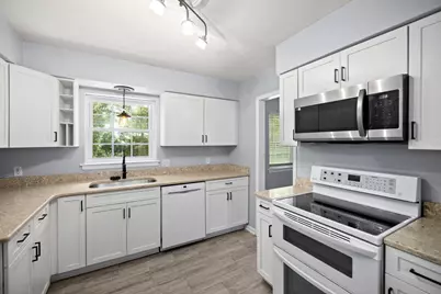 328 Plymouth Avenue, Fort Walton Beach, FL 32547 - Photo 13