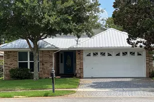 4666 Sunsail Cir, Destin, FL 32541 - Photo 1