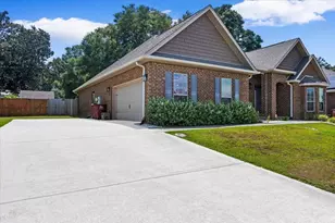 227 Paradise Palm Cir, Crestview, FL 32536 - Photo 3