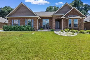 227 Paradise Palm Cir, Crestview, FL 32536 - Photo 1
