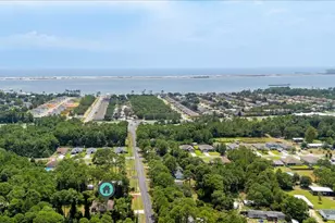 2182 Panhandle Trail, Navarre, FL 32566 - Photo 51