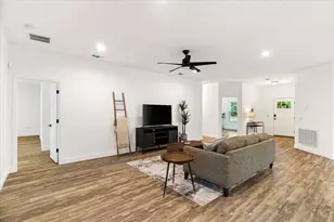 2182 Panhandle Trail, Navarre, FL 32566 - Photo 9