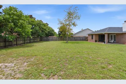 8869 Cagle Drive, Navarre, FL 32566 - Photo 37