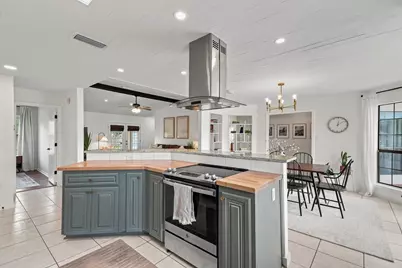 8869 Cagle Drive, Navarre, FL 32566 - Photo 13