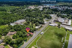 382 N 9th St, Defuniak Springs, FL 32433 - Photo 3