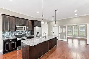 900 Tadpole Ave, Niceville, FL 32578 - Photo 7