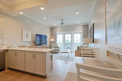 100 Matthew Boulevard #304, Destin, FL 32541 - Photo 5