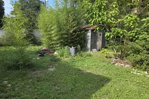 163 Fredrick Dr, Defuniak Springs, FL 32433 - Photo 15