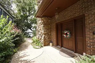 402 Barataria Ln, Fort Walton Beach, FL 32547 - Photo 3