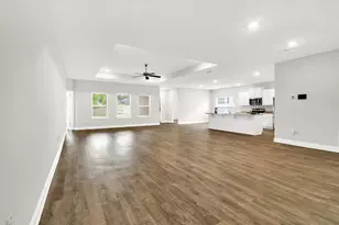 8094 Majestic Cypress Dr, Milton, FL 32583 - Photo 15