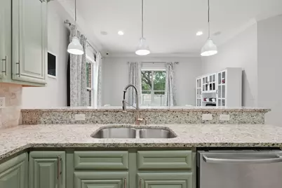 102 Black Bear Circle, Niceville, FL 32578 - Photo 13