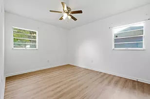 133 NW Robinwood Dr, Fort Walton Beach, FL 32548 - Photo 13