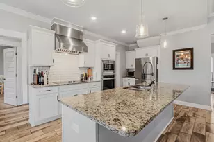 559 Coastal Breeze Dr, Freeport, FL 32439 - Photo 13