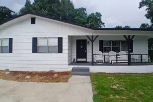 853 Fairview Dr, Fort Walton Beach, FL 32547 - Photo 1