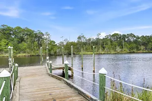 717 Riverwalk Cir, Freeport, FL 32439 - Photo 41
