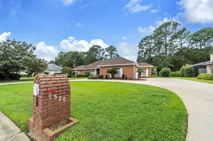 1520 Glenlake Cir, Niceville, FL 32578 - Photo 49