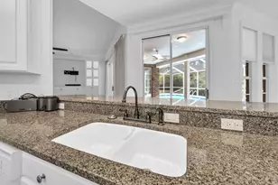 1520 Glenlake Cir, Niceville, FL 32578 - Photo 15