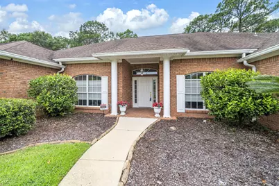 1520 Glenlake Circle, Niceville, FL 32578 - Photo 3