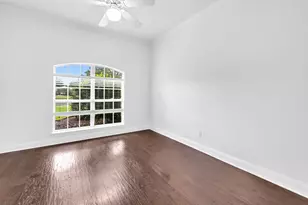 1520 Glenlake Cir, Niceville, FL 32578 - Photo 13