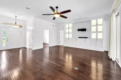 1520 Glenlake Circle, Niceville, FL 32578 - Photo 7