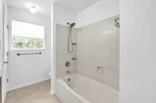 1525 Valparaiso Blvd, Niceville, FL 32578 - Photo 25