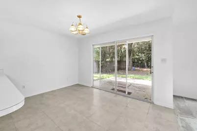 1525 Valparaiso Boulevard, Niceville, FL 32578 - Photo 11