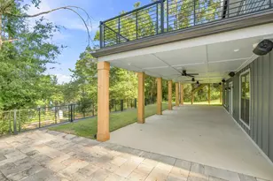 172 Blue Pond Cir, Ponce de Leon, FL 32455 - Photo 17