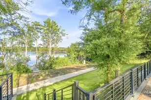 172 Blue Pond Cir, Ponce de Leon, FL 32455 - Photo 7