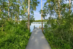 172 Blue Pond Cir, Ponce de Leon, FL 32455 - Photo 9