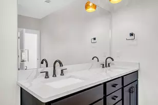172 Blue Pond Cir, Ponce de Leon, FL 32455 - Photo 49