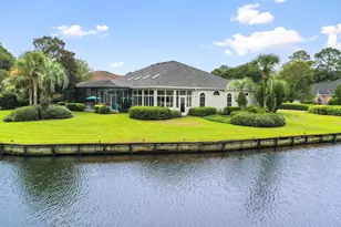 1517 Glenlake Cir, Niceville, FL 32578 - Photo 53
