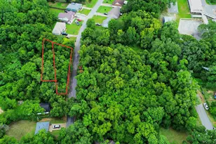 107 N Jamaica St, Pensacola, FL 32507 - Photo 1