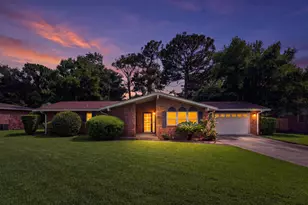 30 Walnut Ave, Shalimar, FL 32579 - Photo 1