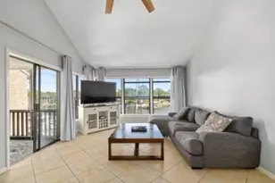 300 Yacht Club Dr, Niceville, FL 32578 - Photo 21
