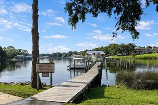 210 Pelham Rd, Fort Walton Beach, FL 32547 - Photo 13