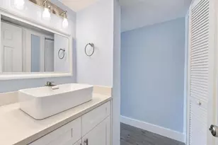 210 Pelham Rd, Fort Walton Beach, FL 32547 - Photo 9