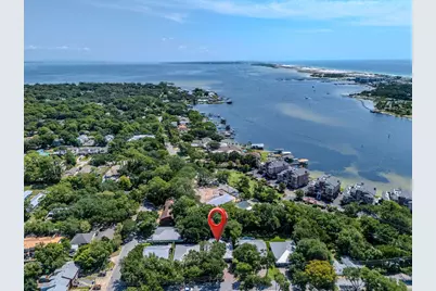 205 SE Alconese Ave Avenue, Fort Walton Beach, FL 32548 - Photo 5