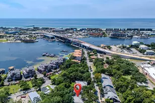 205 SE Alconese Ave, Fort Walton Beach, FL 32548 - Photo 41