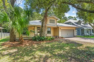 205 SE Alconese Ave, Fort Walton Beach, FL 32548 - Photo 3