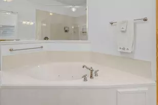 205 SE Alconese Ave, Fort Walton Beach, FL 32548 - Photo 27