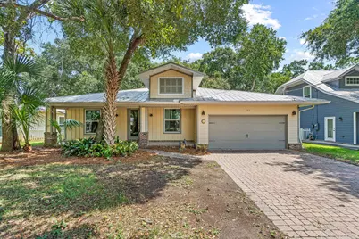 205 SE Alconese Ave Avenue, Fort Walton Beach, FL 32548 - Photo 1
